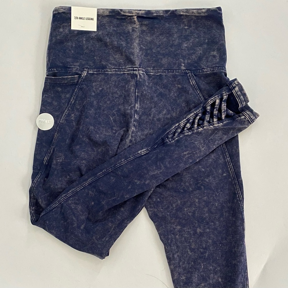 Victoria’s Secret Pink 7/8 Ankle Legging, XS